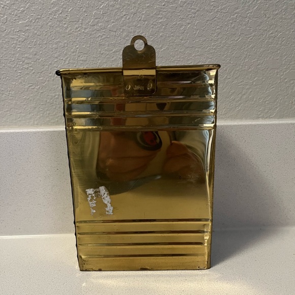 Vintage Fleur-De-Lis Matchstick Holder Wall Decor & Heavy Brass Candle Holder - Picture 4 of 14